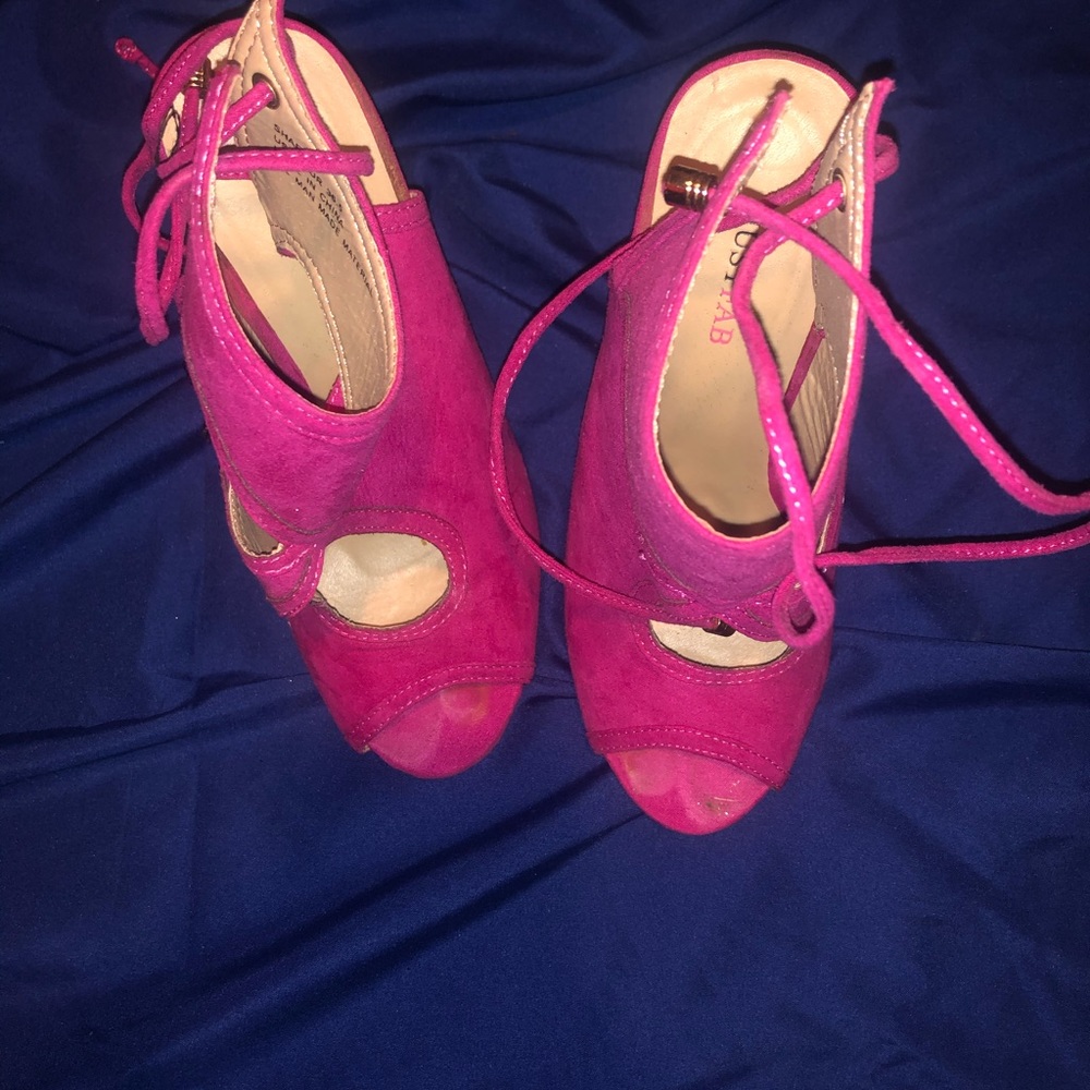 Pink heels